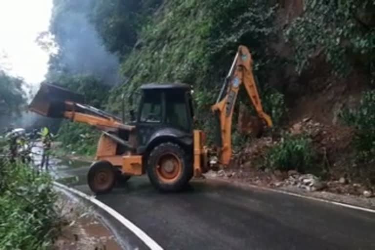 768-512-15836814-thumbnail-3x2-vny (1)