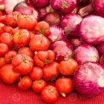 red-onions-and-tomatoes-at-the-market-photo-1024x681