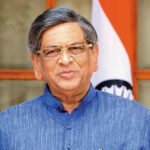 28-1485615693-krishna4